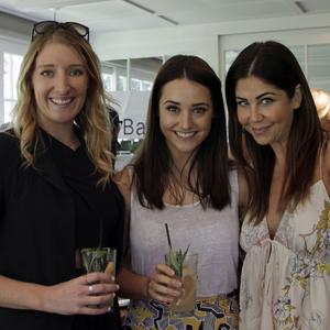 Justine Dunton-Rose (Famous), Gyan Yankovich (Dolly/Cleo), and Leigh Campbell (Cosmopolitan).