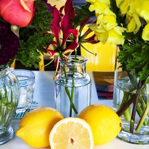 Floral arrangements on the breakfast table.